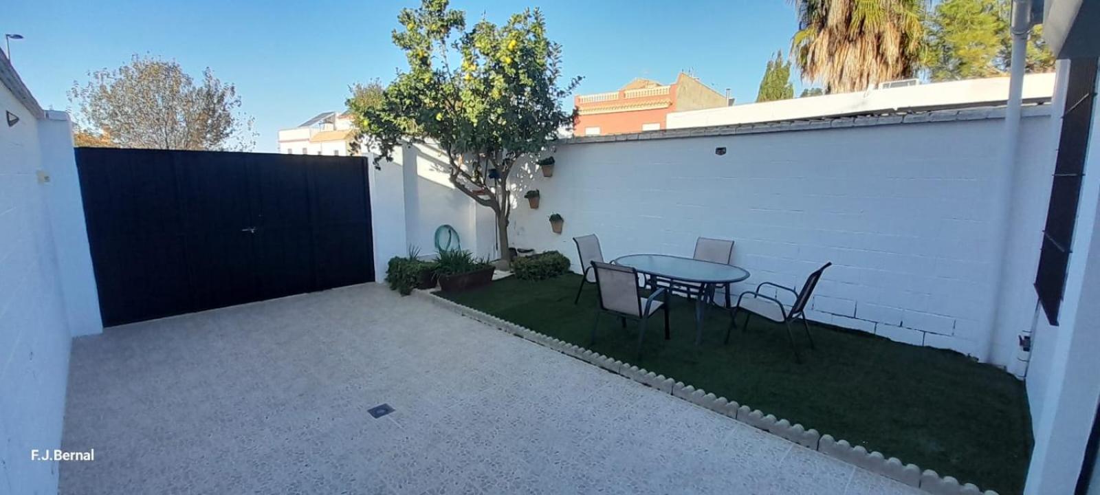 レブリハAcogedor Loft A 30 Minutos De La Playa Y Montanaアパートメント エクステリア 写真